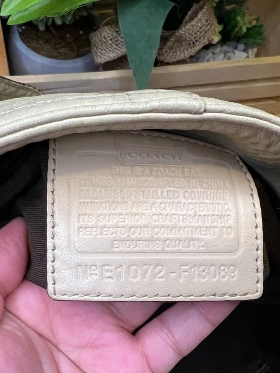 Coach Hamilton Shoulder Bag - Picture 12 of 16